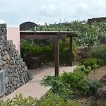 Dammusi & Relax Tatil Evi Pantelleria