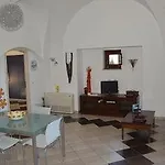 Dammusi & Relax Tatil Evi Pantelleria