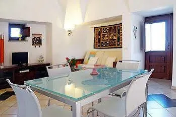 Holiday home Dammusi & Relax *