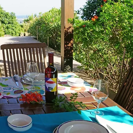 Holiday home Dammusi & Relax *